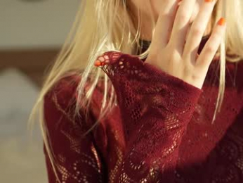 kriss0leoo chaturbate stream image