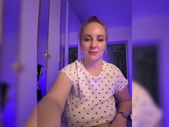 cherryygirl bongacams stream image