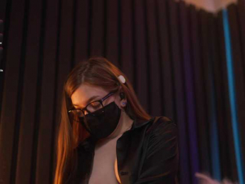 arimass bongacams stream image