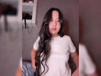 SweetFury bongacams stream image