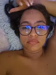 DAELAA stripchat stream image
