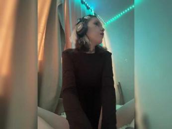 Molly-and-Ewa bongacams stream image, 17.03.2025 10:20