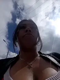 LIZ-06_ stripchat stream image