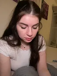 EllyNora stripchat stream image