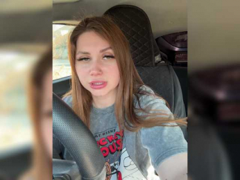 Girls-Leia bongacams stream image