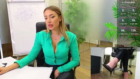 BabesGoWild stripchat stream image