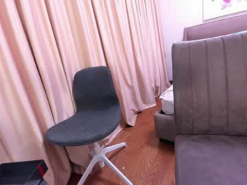 ehotlovea chaturbate stream image