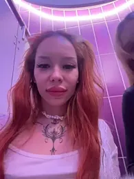 babydolll stripchat stream image