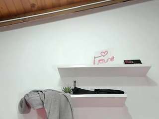 bss-naia camsoda stream image