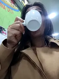 LIZ-06_ stripchat stream image