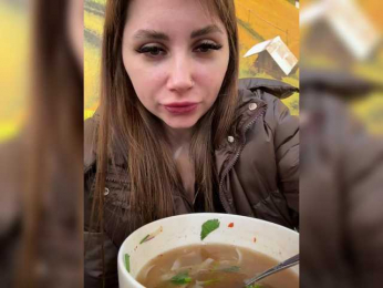 Girls-Leia bongacams stream image