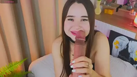 KateBleare stripchat stream image