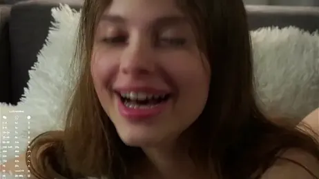 KarinBates stripchat stream image