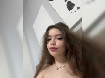 YourLadyyy bongacams stream image