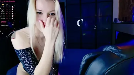 ShhhO_O stripchat stream image