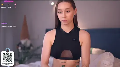 LouiseLebeI stripchat stream image