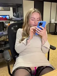 EmaSalis stripchat stream image