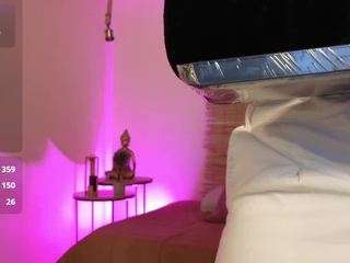 lady-brownn camsoda stream image