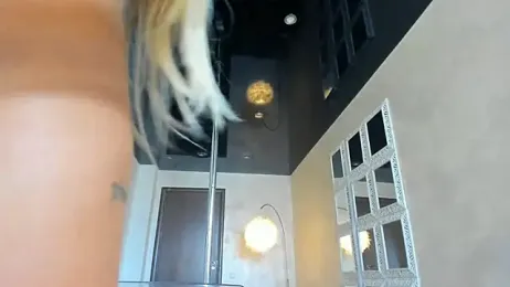 LisaAkira stripchat stream image