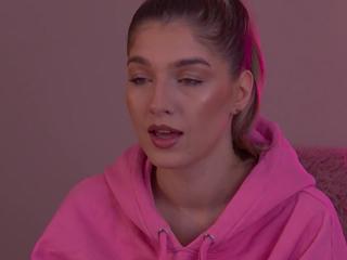 Ova Parlow flirt4free stream image