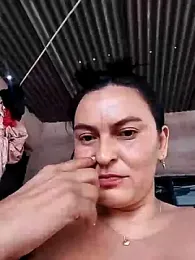 Horny-Mommy-Dirty stripchat stream image