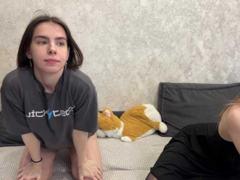 Sweety-couple bongacams stream image
