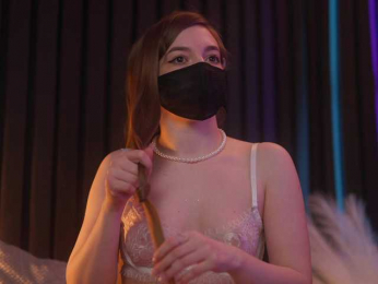 arimass bongacams stream image