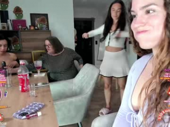 hannahjames710 chaturbate stream image