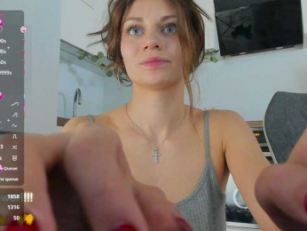 LuckyLady01 bongacams stream image