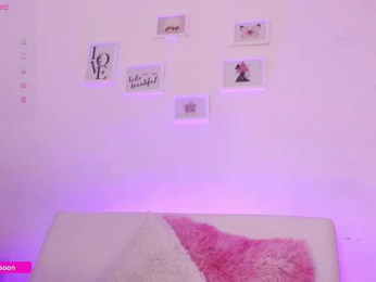 LiaTomson bongacams stream image