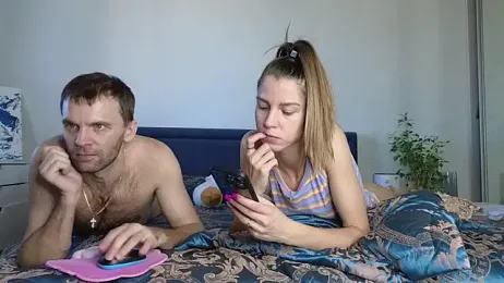 FoxLoveBasik stripchat stream image