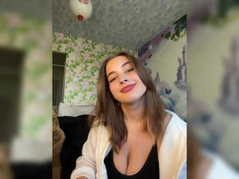 little-devil bongacams stream image