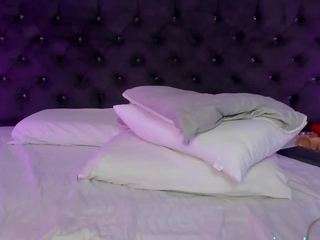 glektragray camsoda stream image