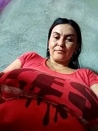 Horny-Mommy-Dirty stripchat stream image