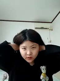 hello098712 stripchat stream image