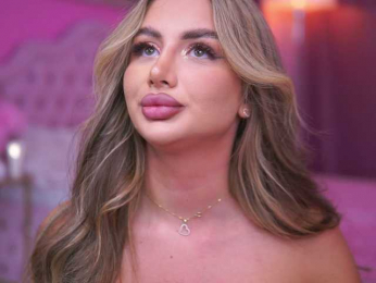 AshleysinnX bongacams stream image