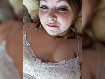 FLUFFY_BEAUTY bongacams stream image