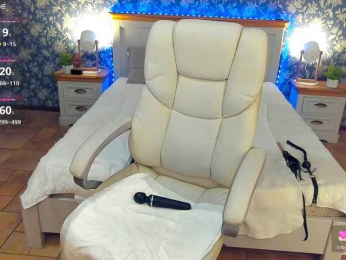 KiraRoxx bongacams stream image