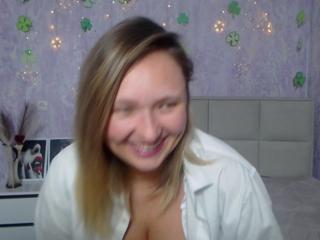 Sally Verda flirt4free stream image