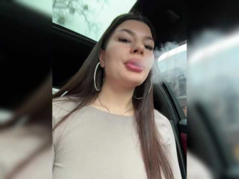 -MaybeBaby- bongacams stream image