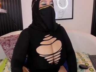 cloe-adams camsoda stream image