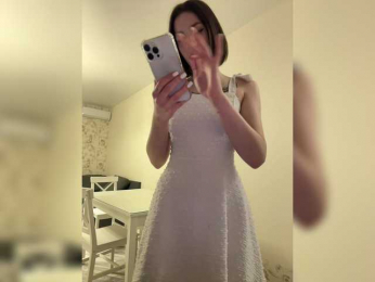 BabyDarii bongacams stream image