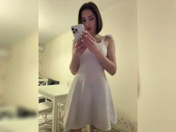 BabyDarii bongacams stream image