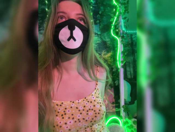 -Summer- bongacams stream image