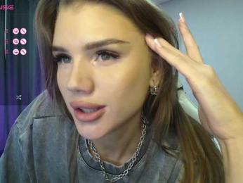 SweetyMia bongacams stream image