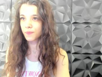 babyaylin chaturbate stream image