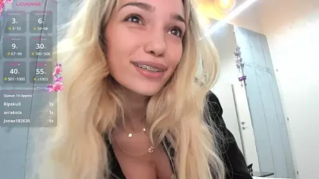 Sassy_Teen stripchat stream image