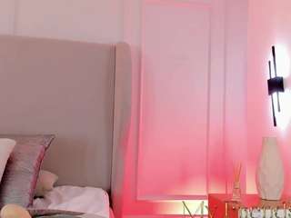 my-friends-mom camsoda stream image