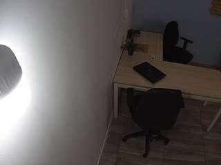 voyeurcam-jb-room-1 camsoda stream image