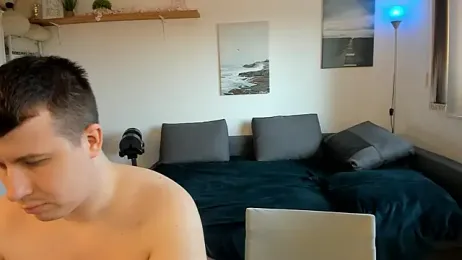 PollyFlame stripchat stream image